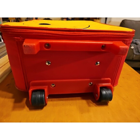 Disney Store Winnie the Pooh Rolling Suitcase • Kids Carry-On Soft-Sided • Vinta - Picture 4 of 8